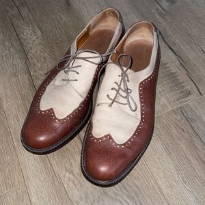 Vintage Ferragamo saddle shoe loafers. Size 8.5. Brown leather and tan suede.